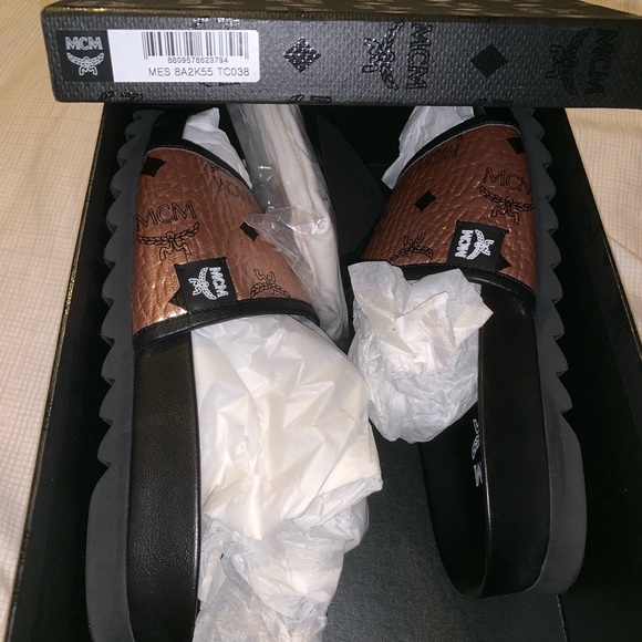 mcm rose gold slides